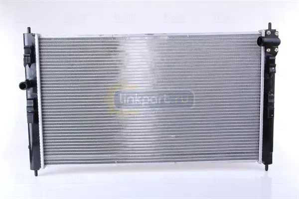 Радиатор охлаждения 810*708*52 RVI Premium (без рамки) 672060