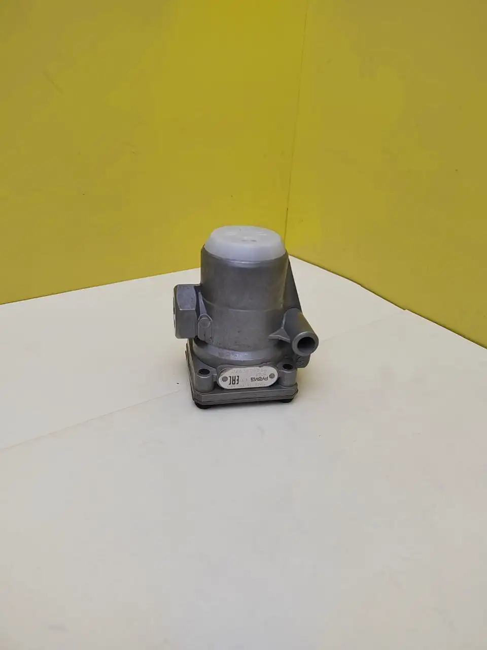 Клапан ограничения давления DAF PRO 015 068 0